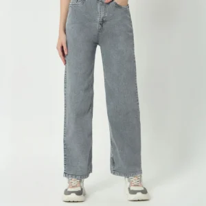 Urban Ease Straight‑Fit Jeans – Ash Grey Wash